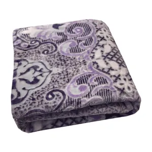 پتو مسافرتی نیوسنفیلا کد 20 سایز 150x210 سانتی متر