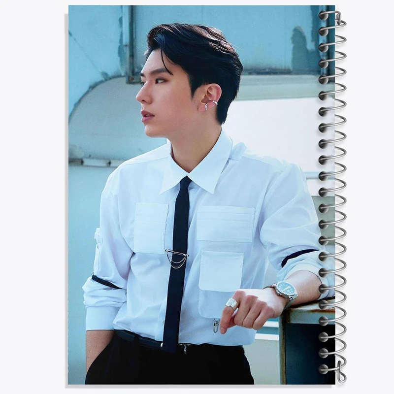 دفتر مشق 50 برگ خندالو مدل کیهیون گروه مانستا اکس MONSTA X  کد 12264