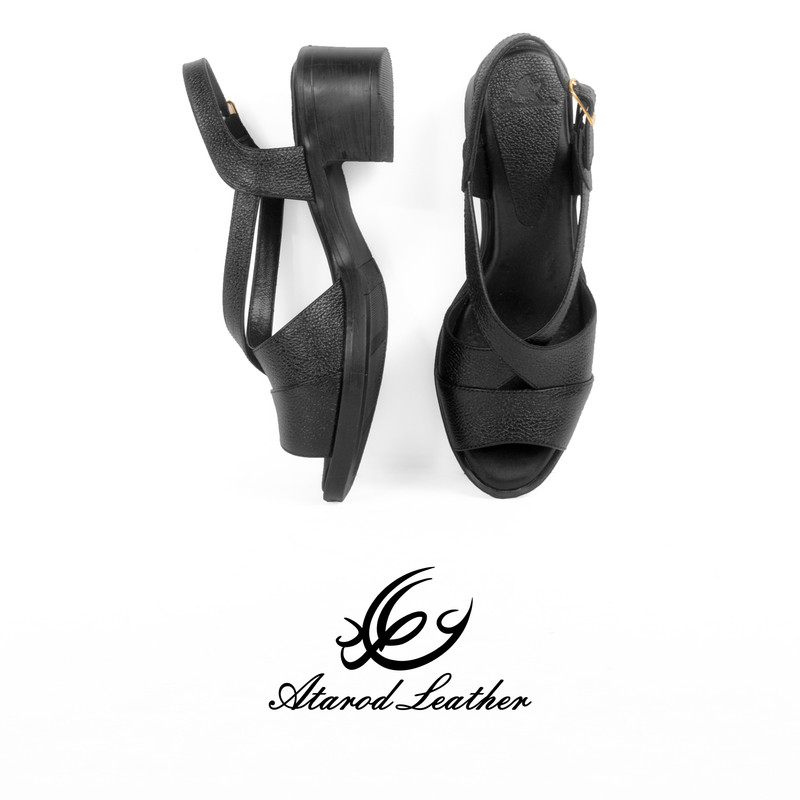 صندل زنانه چرم عطارد مدل چرم طبیعی کد SH162