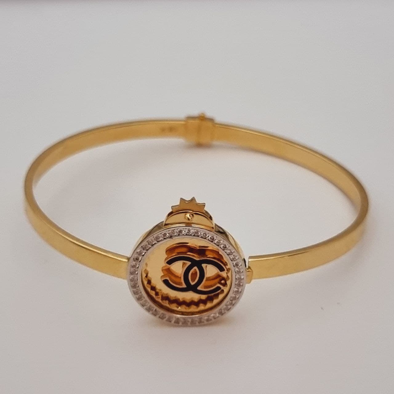 دستبند طلا 18 عیار زنانه گالری یارطلا مدل مارتاش کد DMAR-GU
