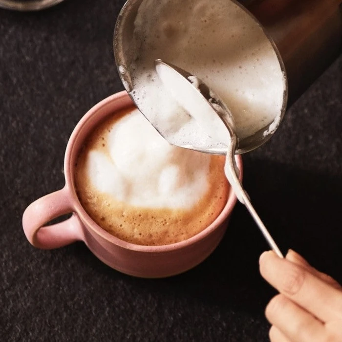 عکس شماره 12 : کف ساز شیر مدل فومر و همزن یونیک لایف ul-2208