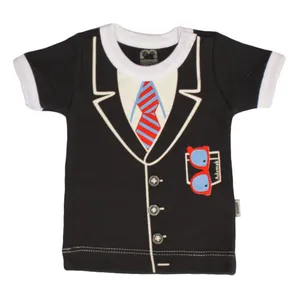 تی شرت آستین کوتاه نوزادی آدمک مدل جنتلمن