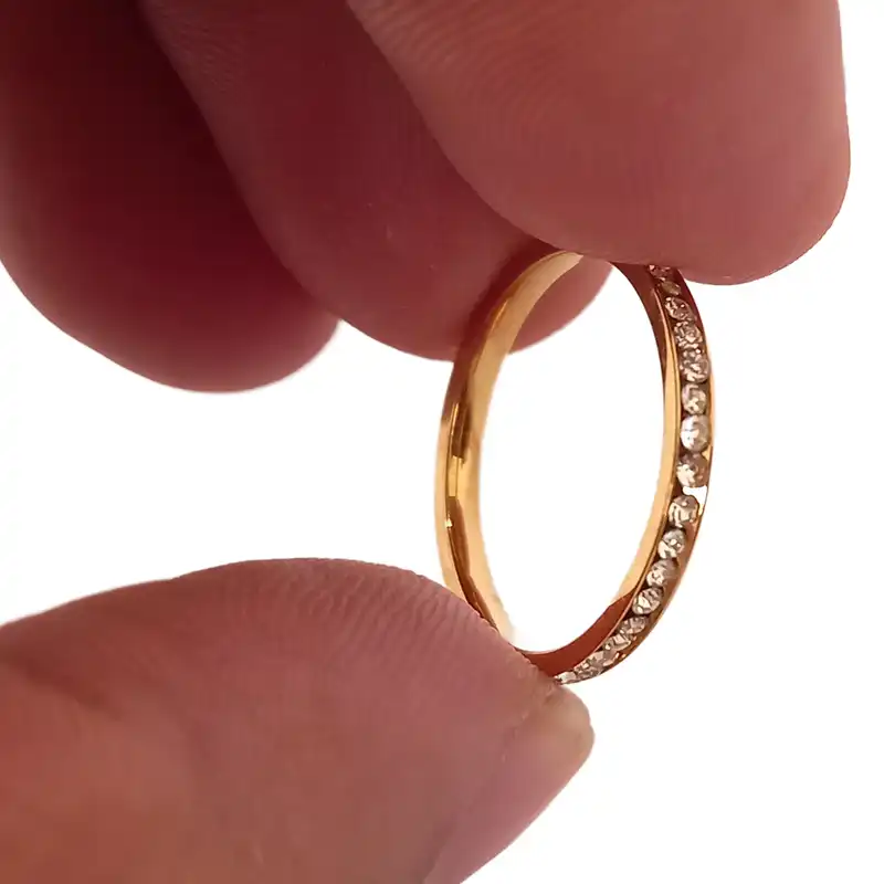 انگشتر زنانه مدل دور نگین