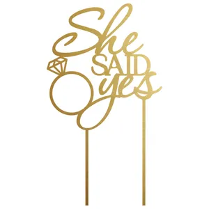 تاپر کیک مدل she said yes 