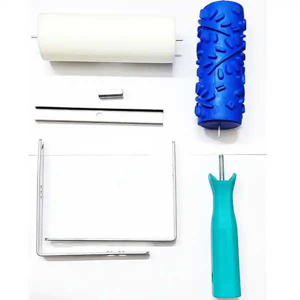 غلتک نقاشی مدل y017 سایز 6 اینچ به همراه دسته و فوم