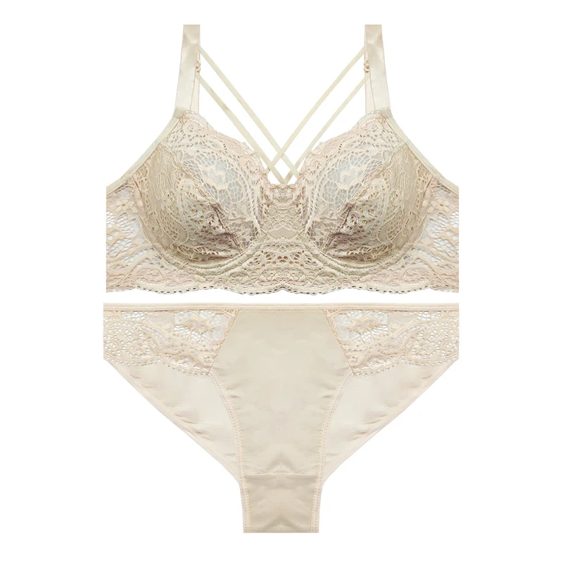 ست شورت و سوتین زنانه مدل گیپور هارنس دوبل کد 19542