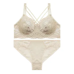 ست شورت و سوتین زنانه آنی لوکس مدل گیپور هارنس دوبل کد 19542ST