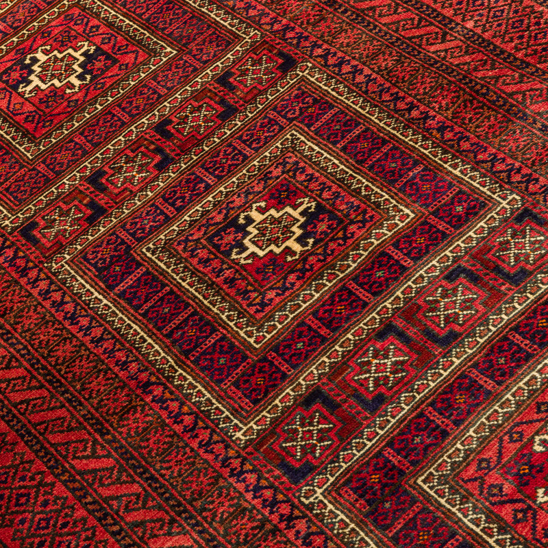 فرش دستبافت دو و نیم متری مدل نقشه بلوچ  کد 34.2835