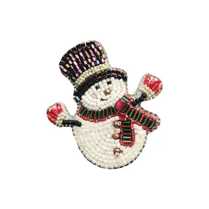 گل سینه زنانه مدل آدم برفی  5085