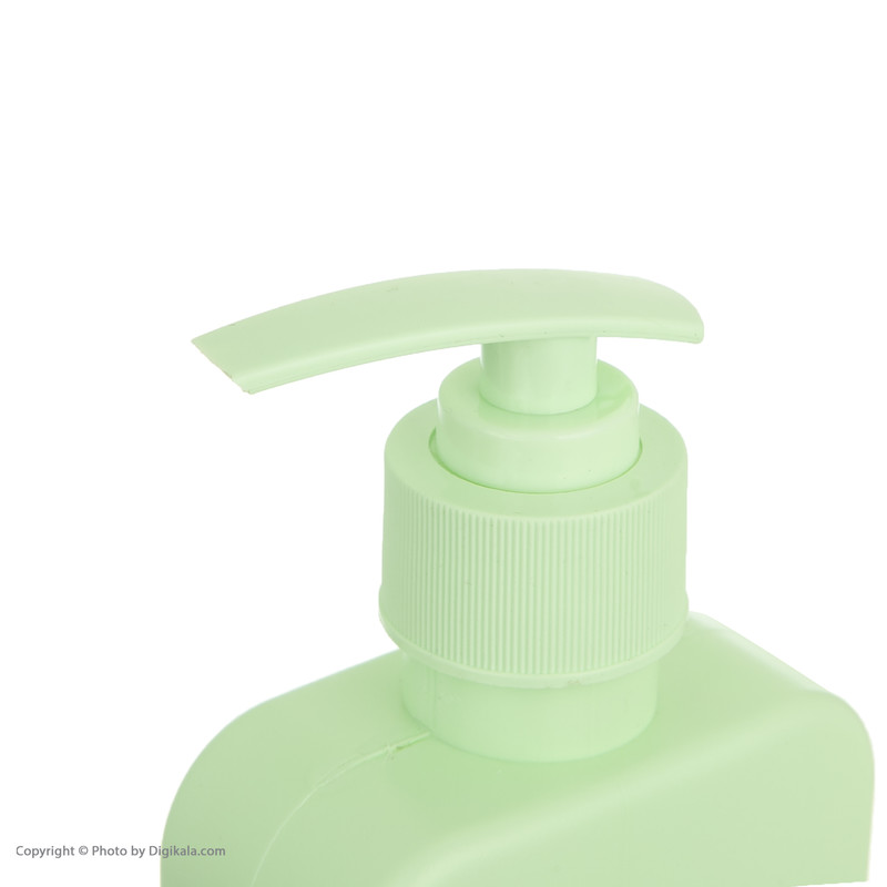 کرم مرطوب کننده لیاشو مدل Aloevera حجم 330 میلی لیتر