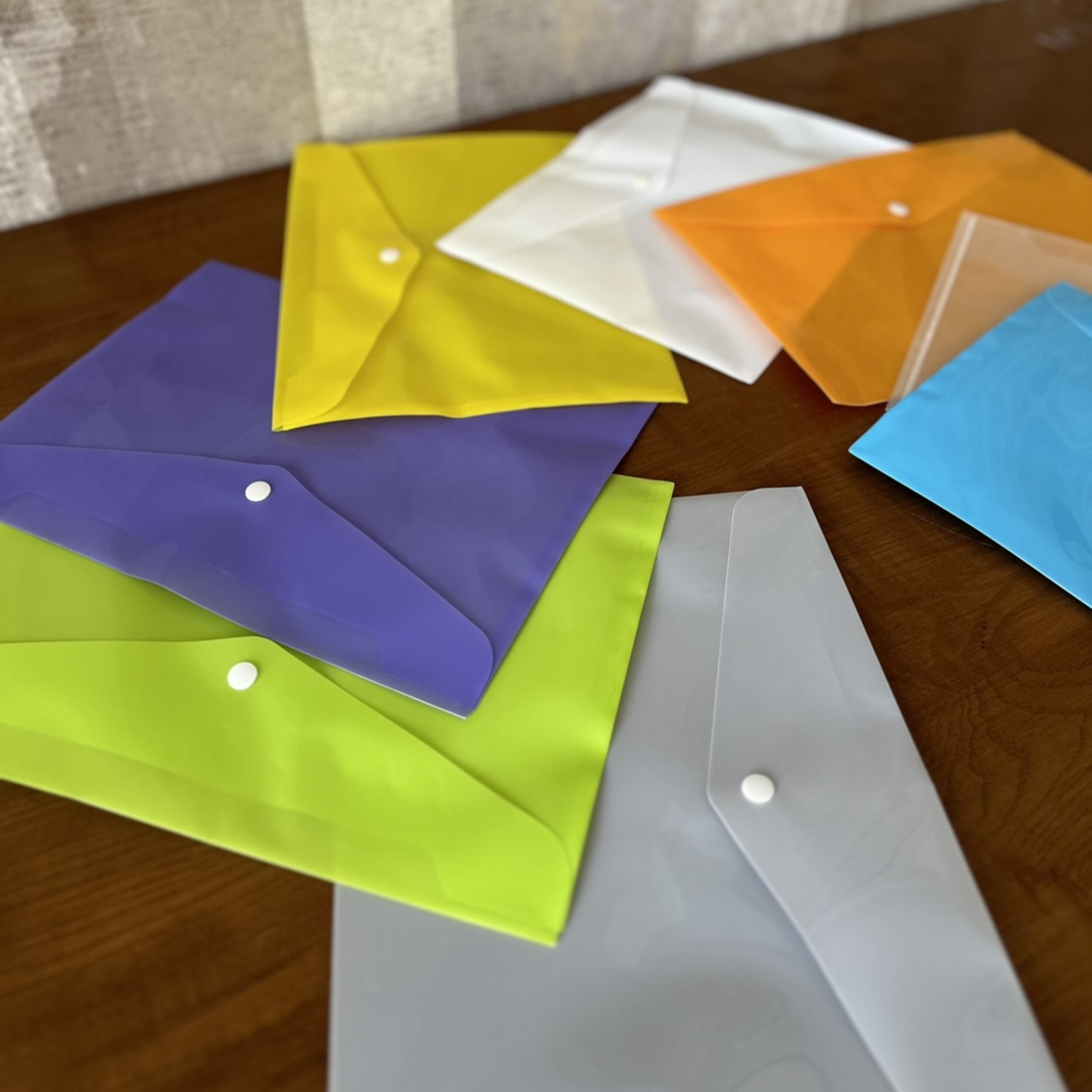 پوشه دکمه دار مدل A.4 کد MAR-A4 بسته 80 عددی