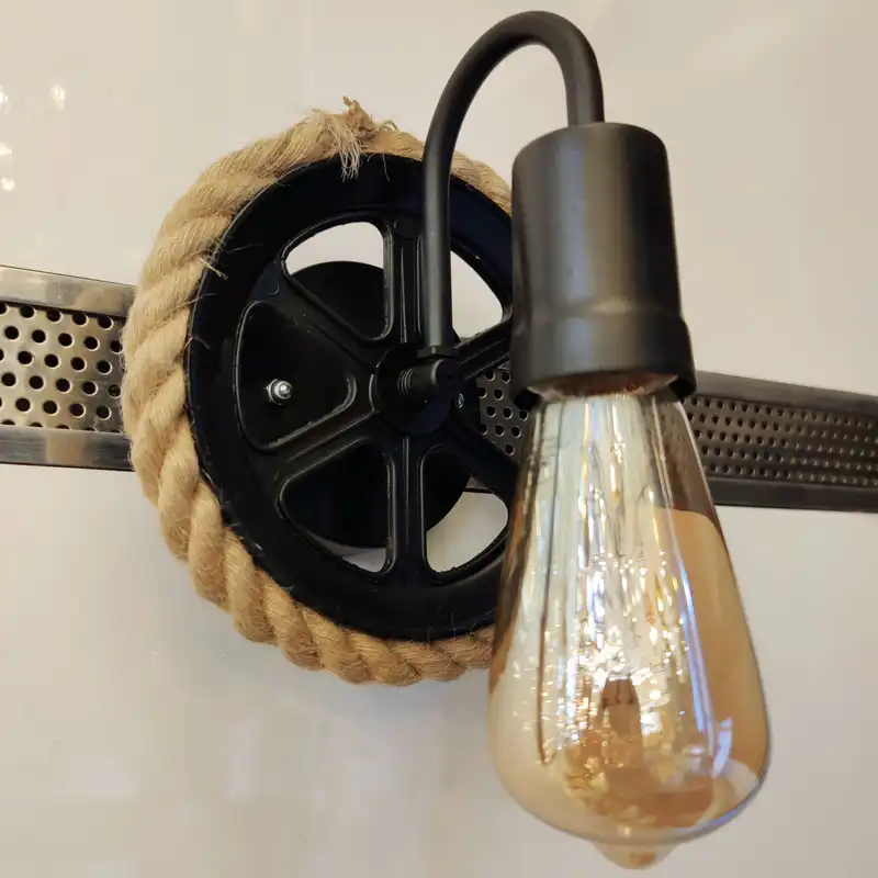 چراغ دیواری مدل KNW1