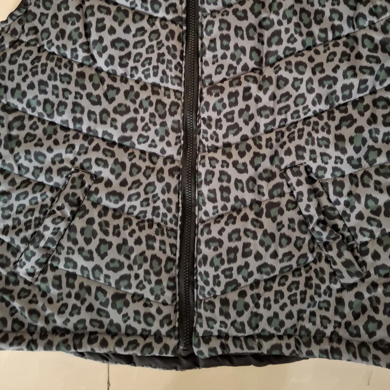 عکس شماره 3 : پافر مردانه مدل پلنگی کد p-tu