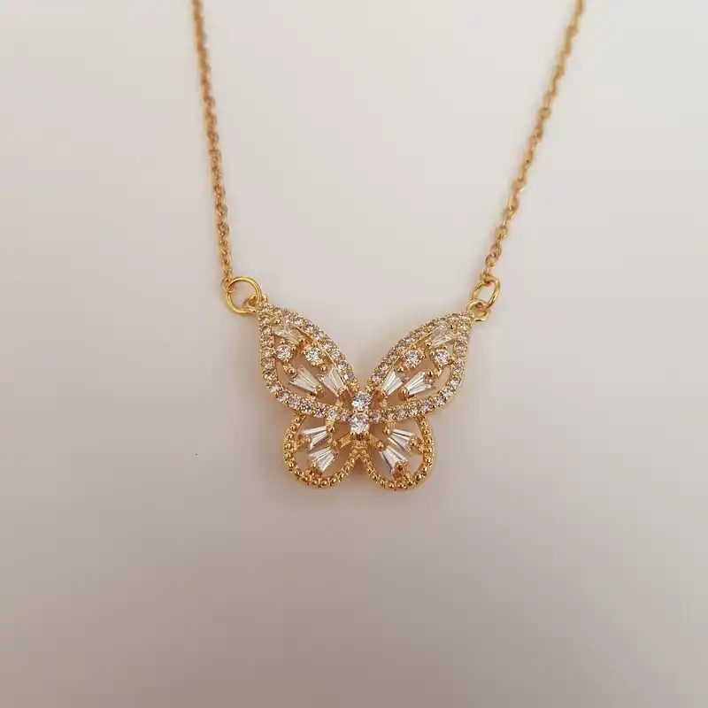 گردنبند زنانه مدل پروانه نگینی