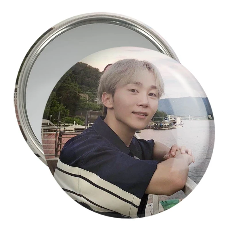 آینه جیبی خندالو مدل سونگ کوان گروه سونتین Seventeen  کد 21628