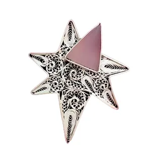 گل سینه زنانه مدل ملیله ستاره