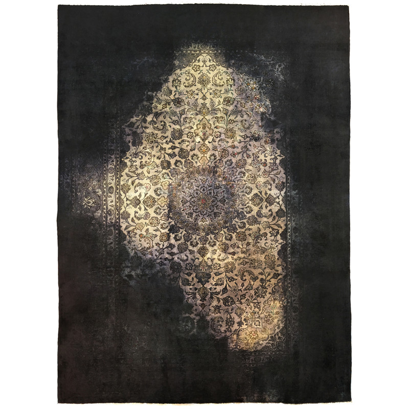 فرش دستبافت رنگ شده هشت متری طرح وینتیج اوورداید