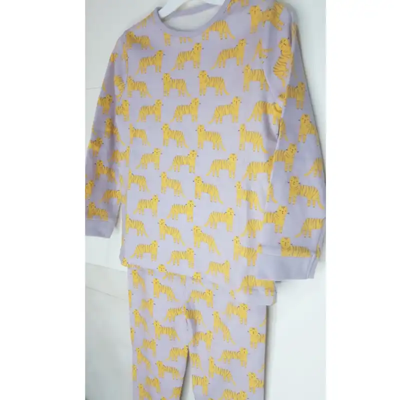 ست تی شرت و شلوار بچگانه جورج مدل babri