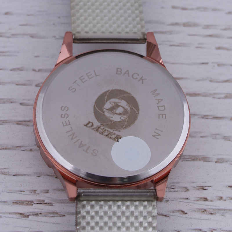 ساعت مچی دیجیتال دیتر مدل LE 3316 -G-M ساعت مچی دیجیتال دیتر مدل LE 3316 -G-M