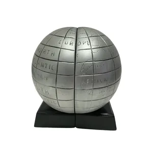 نگهدارنده کتاب  مدل کره زمین مجموعه 2 عددی