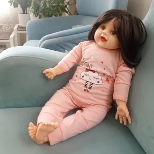 عروسک مدل نیمه سیلیکونی ارتفاع 60 سانتی‌متر