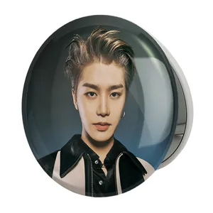 آینه جیبی خندالو طرح ته ایل گروه ان سی تی NCT مدل تاشو کد 21835 