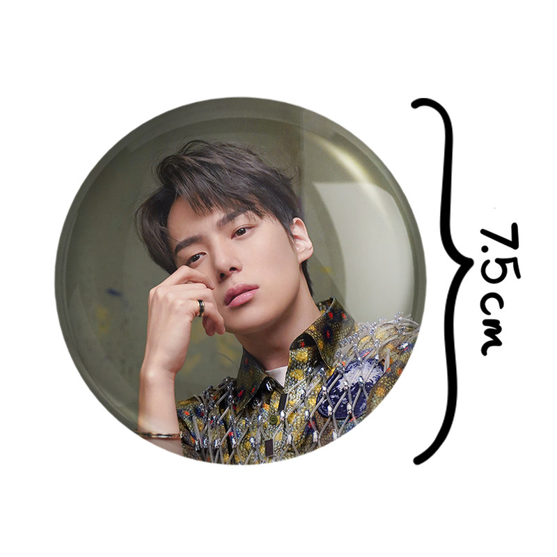 آینه جیبی خندالو طرح مینهیوک گروه مانستا اکس MONSTA X مدل تاشو کد 21169