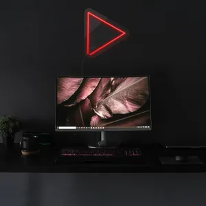 چراغ دیواری نئون دیزاین طرح Play_RD