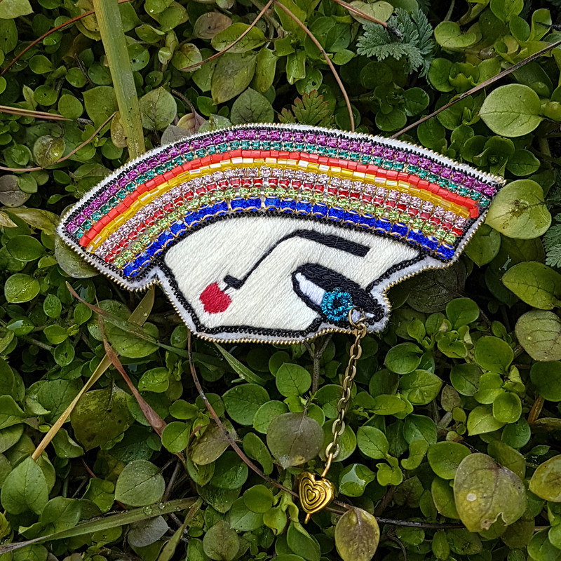 سنجاق سینه دخترانه مدل دختر کد GOL171 سنجاق سینه دخترانه مدل دختر کد GOL171