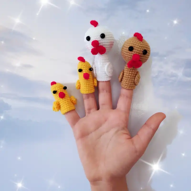 عروسک بافتنی مدل انگشتی طرح خانواده جوجه کد 60294 مجموعه 4 عددی