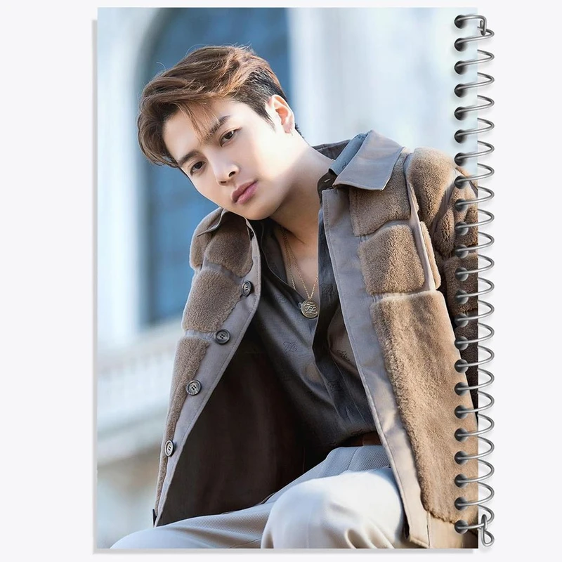 دفتر نقاشی 50 برگ خندالو مدل جکسون گروه گات سون GOT7 کد 20948