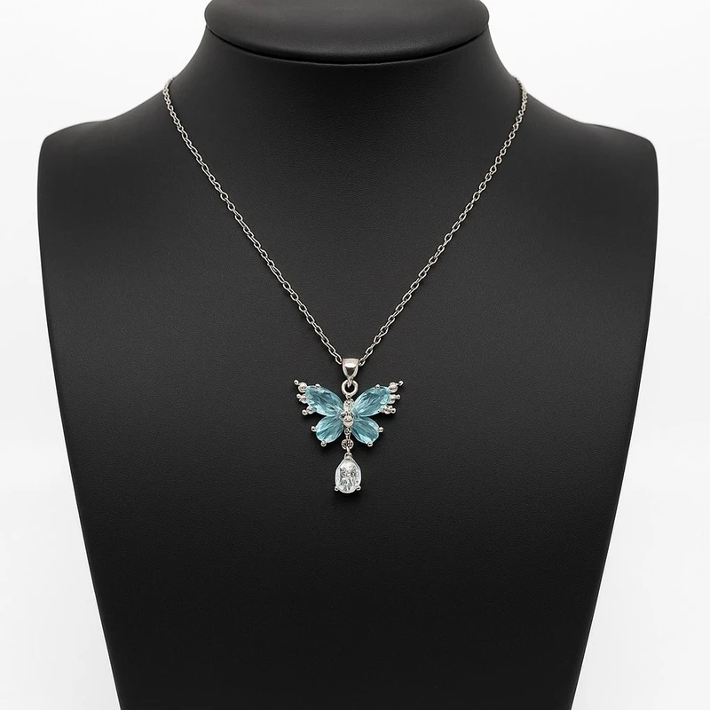 گردنبند دخترانه مدل پروانه ای نگین دار