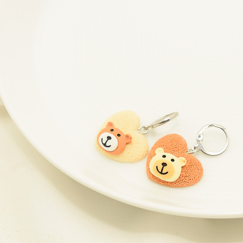 گوشواره دخترانه دلنار گالری مدل تدی قلبی