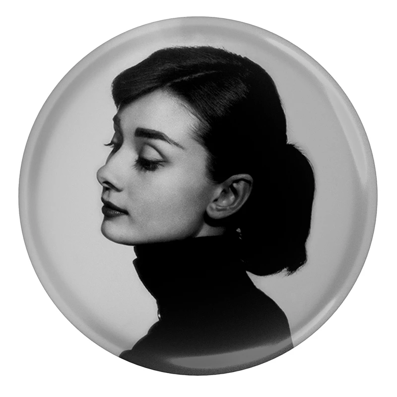 پیکسل طرح آدری هیپورن مدل S5815