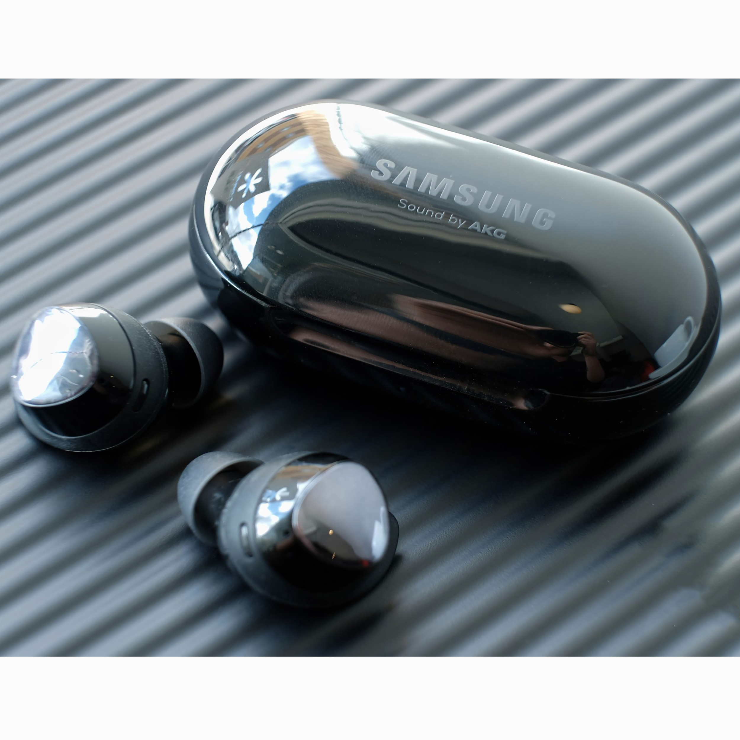 بی سیم مدل Galaxy Buds plus 