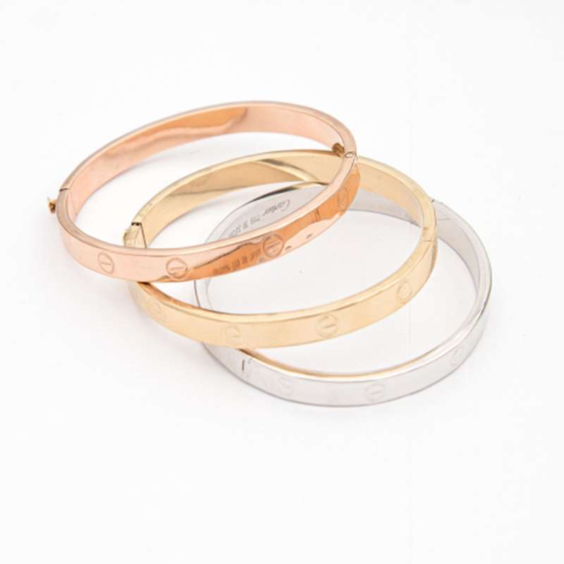 دستبند زنانه مدل بیضی مجموعه 3 عددی دستبند زنانه مدل بیضی مجموعه 3 عددی