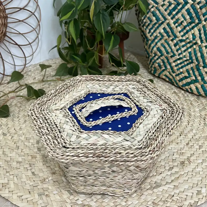 سبد حصیری مدل درب دار طرح چندضلعی