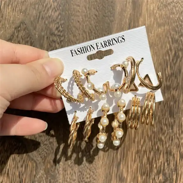 گوشواره زنانه مدل حلقه ای پیچی مجموعه 9 عددی