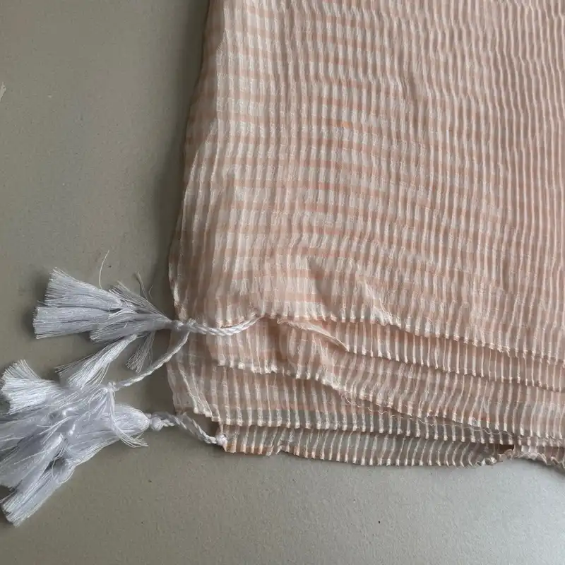 شال زنانه مدل حریر پلیسه راه راه منگوله دار مجلسی شاد