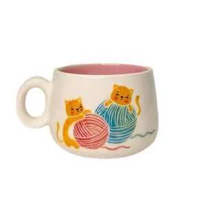 ماگ مدل گربه و کاموا