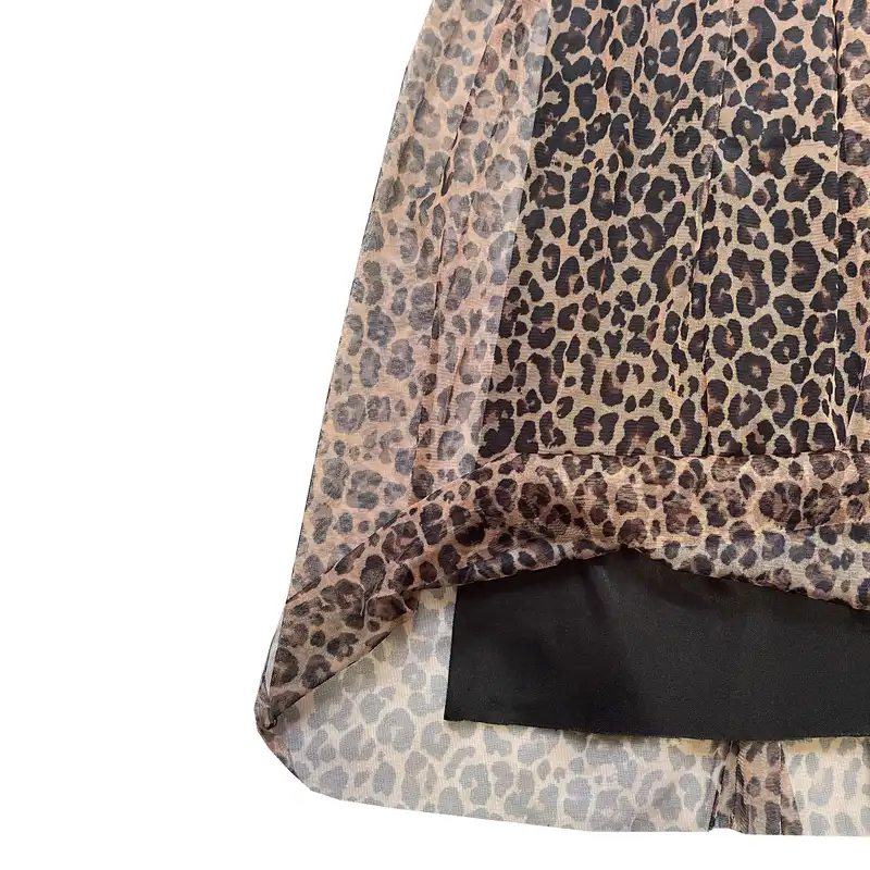 دامن چین‌دار زنانه مدل توری پلنگی رنگ مشکی