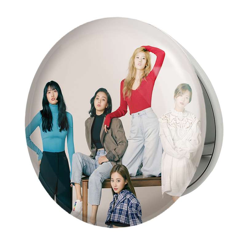 آینه جیبی خندالو طرح گروه توایس TWICE مدل تاشو کد 19961