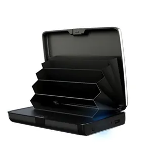 شارژر همراه و جاکارتی مدل E-Charge wallet ظرفیت 5000 میلی آمپر ساعت
