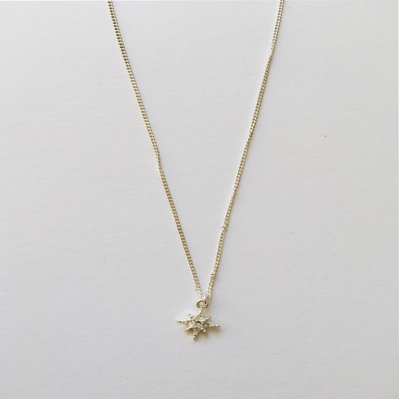 گردنبند زنانه سیکس مدل GS009 گردنبند زنانه سیکس مدل GS009