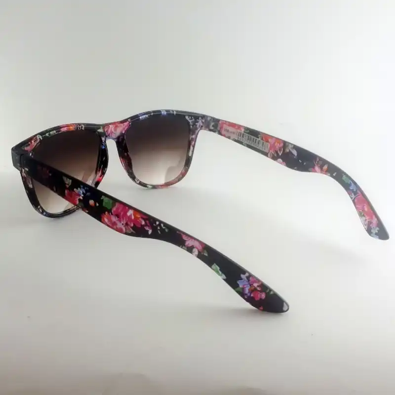 عینک آفتابی زنانه مدل SS 053