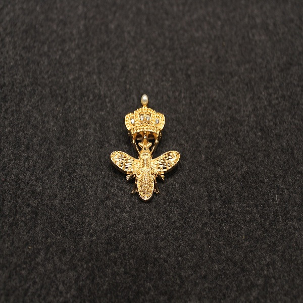 گل سینه زنانه کد Ki 05-73 گل سینه زنانه کد Ki 05-73