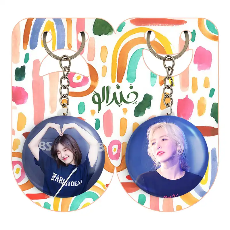 جاکلیدی خندالو مدل وندی گروه رد ولوت Red Velvet کد 1967519674 مجموعه 2 عددی