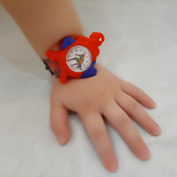 ساعت مچی عقربه ای بچگانه مدل مرد عنکبوتی کد 01 ساعت مچی عقربه ای بچگانه مدل مرد عنکبوتی کد 01