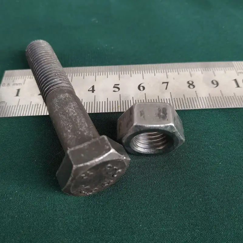 پیچ مدل و مهره مدل PMG 12/67 مجموعه 2 عددی