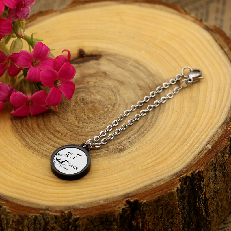 آویز ساعت زنانه ناکسیگو مدل شب تاب طرح آیناز کد AW9093